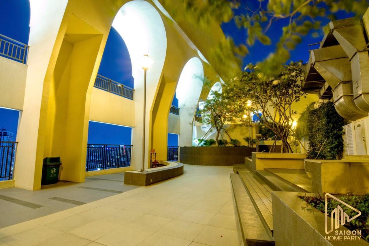 Icon 56 - Free Rooftop Pool Gym 6 Near Ben Thanh Market Ho-Chi-Minh-Stadt Exterior foto